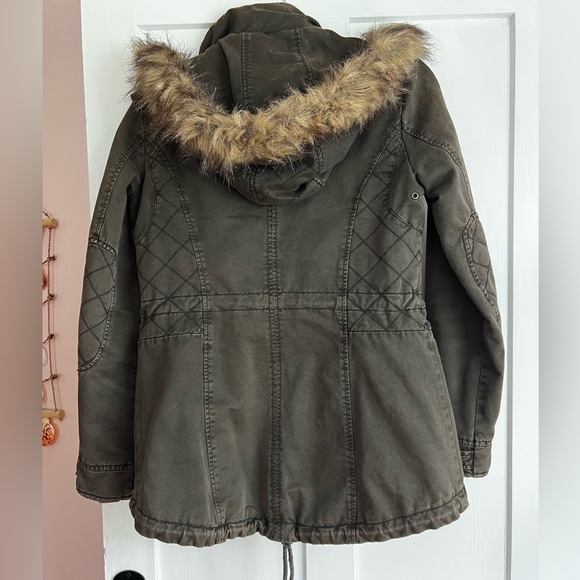 Guess Khaki jacket - Womens Small - Picture 8 of 14